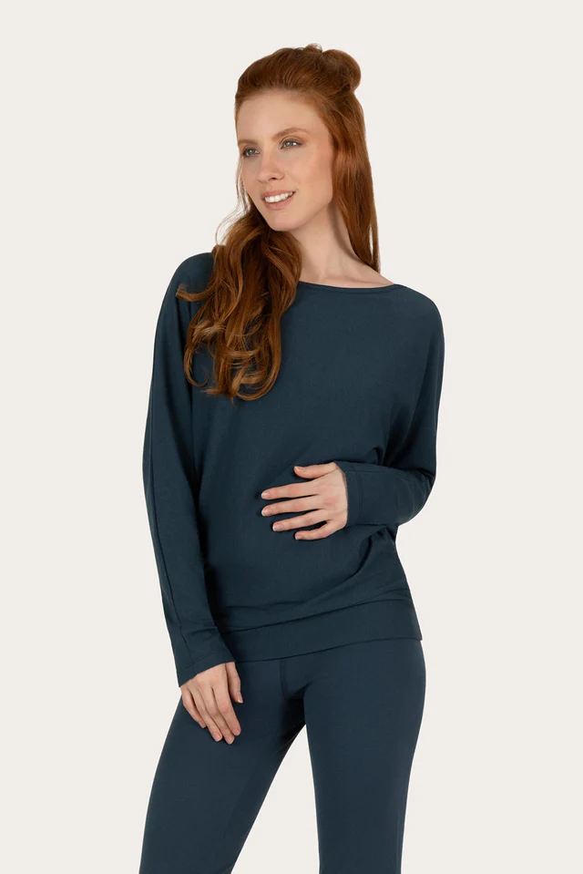 Budhi Batwing Yoga Longsleeve - Image 3